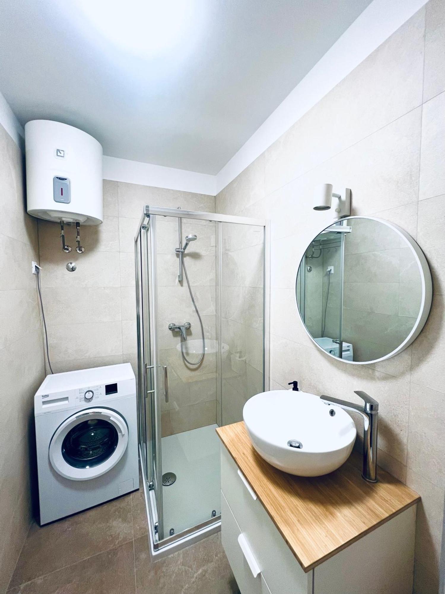 Almond 1 - Free Parking Apartman Split